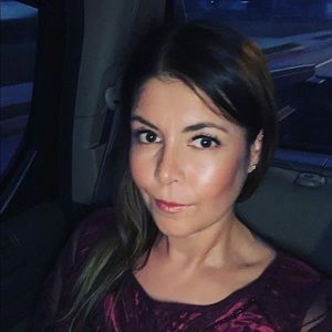 Meet your Posher, Pamela